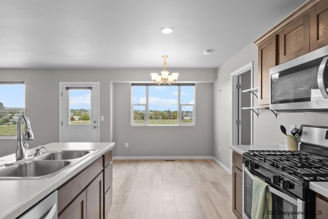 314 APRICOT ST, Cheyenne, WY 82007