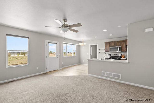 314 APRICOT ST, Cheyenne, WY 82007