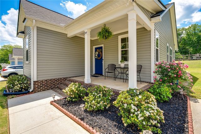 505 W D Avenue, Easley, SC 29640
