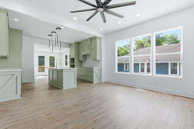 2217 SCOTT, Little Rock, AR 72206