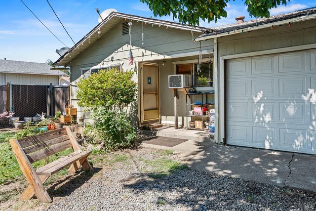 490 Della Ave, Willits, CA 95490