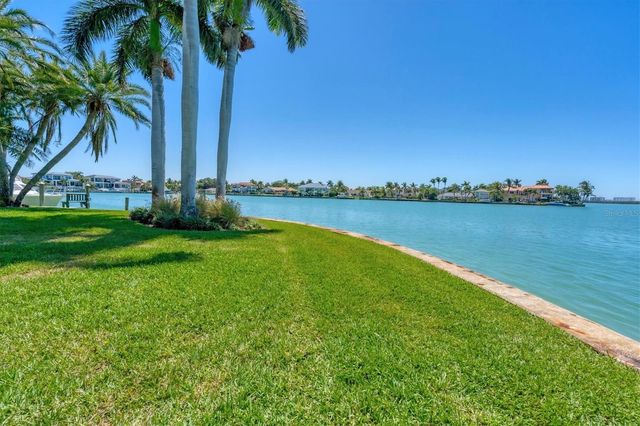 102 SEAGULL LANE, Sarasota, FL 34236