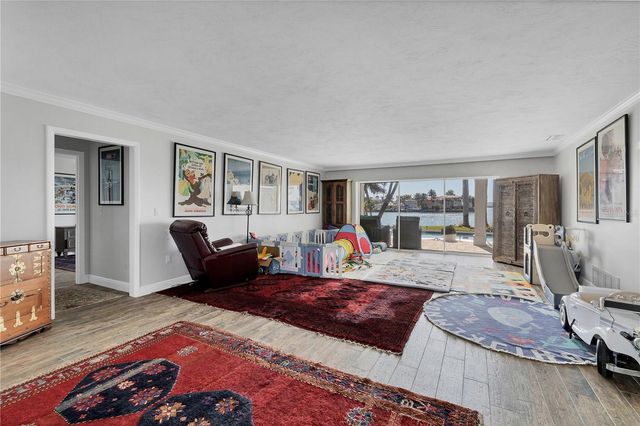 102 SEAGULL LANE, Sarasota, FL 34236