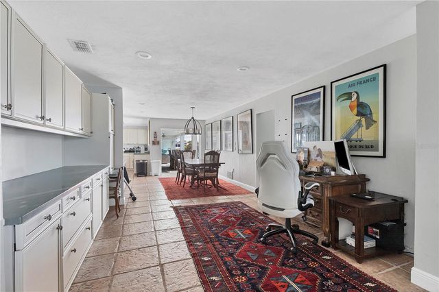 102 SEAGULL LANE, Sarasota, FL 34236