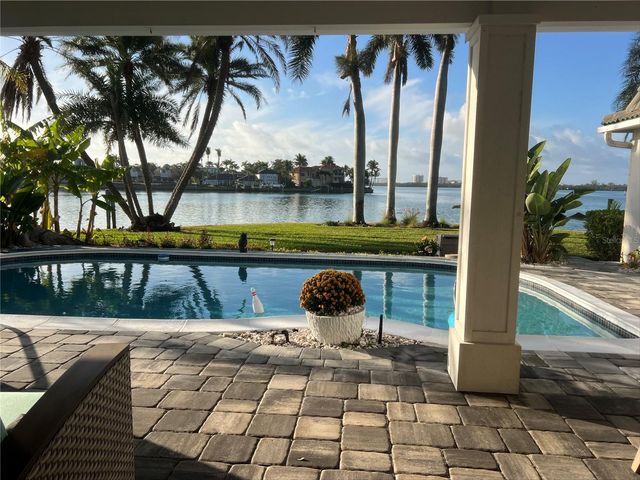 102 SEAGULL LANE, Sarasota, FL 34236