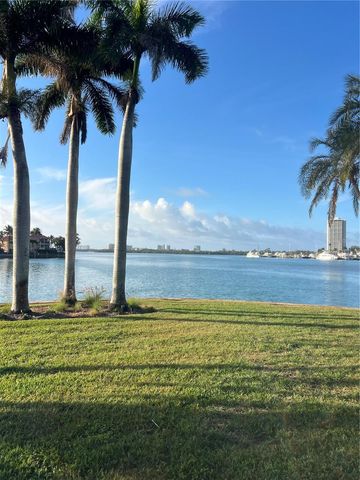 102 SEAGULL LANE, Sarasota, FL 34236