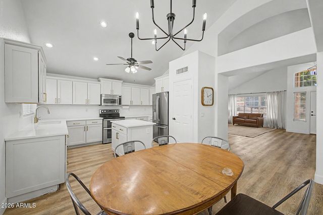 372 E ARABIAN Drive, Gilbert, AZ 85296