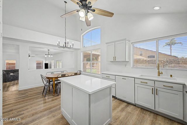 372 E ARABIAN Drive, Gilbert, AZ 85296