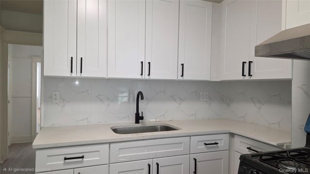 68-07 53rd Avenue 2 Fl, Maspeth, NY 11378
