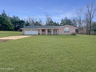 237 Liles Road, Holly Springs, MS 38635