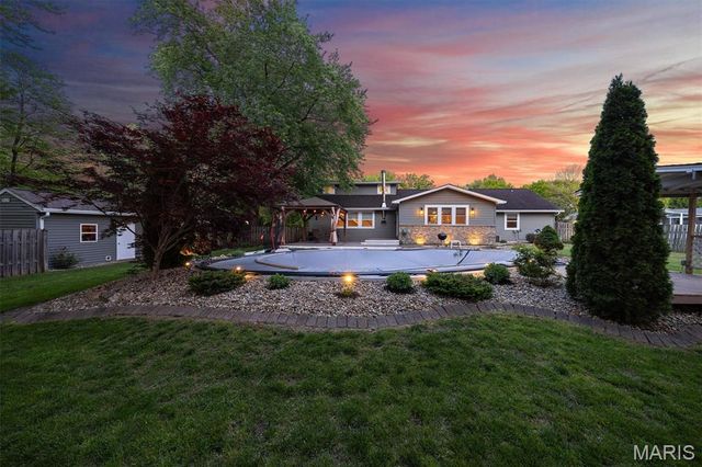 511 Coventry Road, Troy, IL 62294