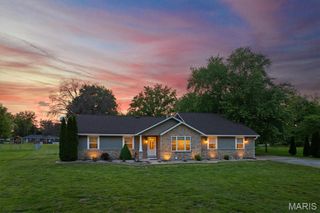 511 Coventry Road, Troy, IL 62294