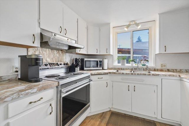 4118 N Madison St, Spokane, WA 99205