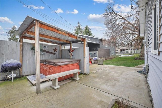 4118 N Madison St, Spokane, WA 99205