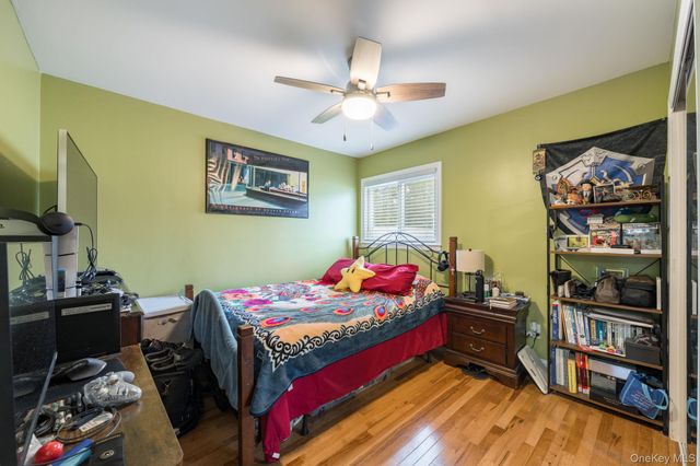 69 Harriet Avenue, Hempstead, NY 11550