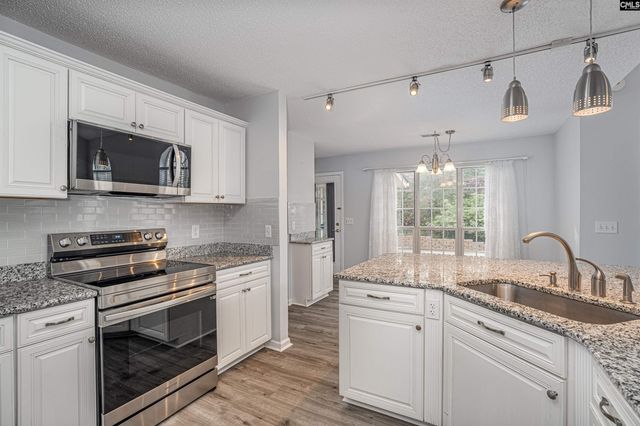 34 Groves Wood Court, Columbia, SC 29212