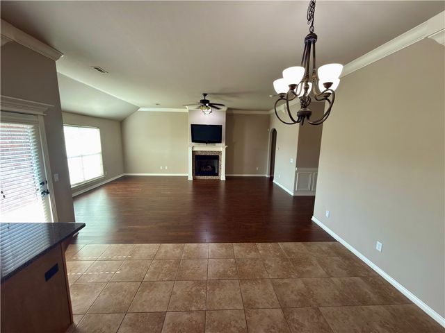 108 Peyton Street, Lowell, AR 72745