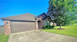 108 Peyton Street, Lowell, AR 72745