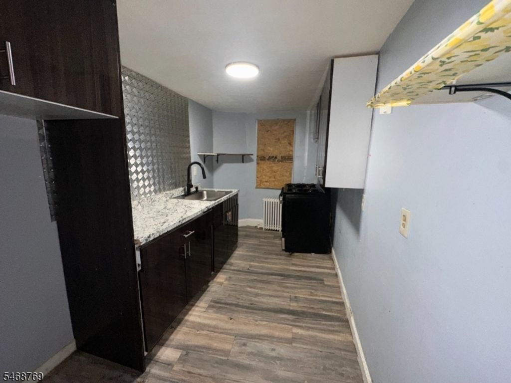 46 Rose Ave, Jersey City, NJ 07305 — photo 3