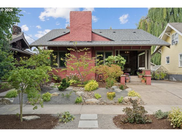 1915 Ne 46TH Ave, Portland, OR 97213