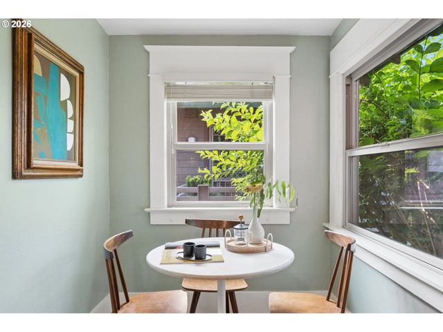 1915 Ne 46TH Ave, Portland, OR 97213