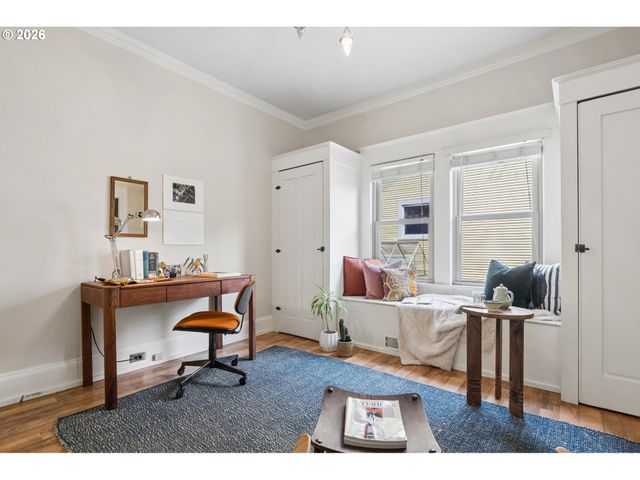 1915 Ne 46TH Ave, Portland, OR 97213