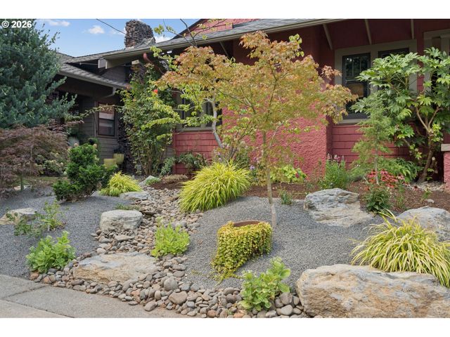 1915 Ne 46TH Ave, Portland, OR 97213