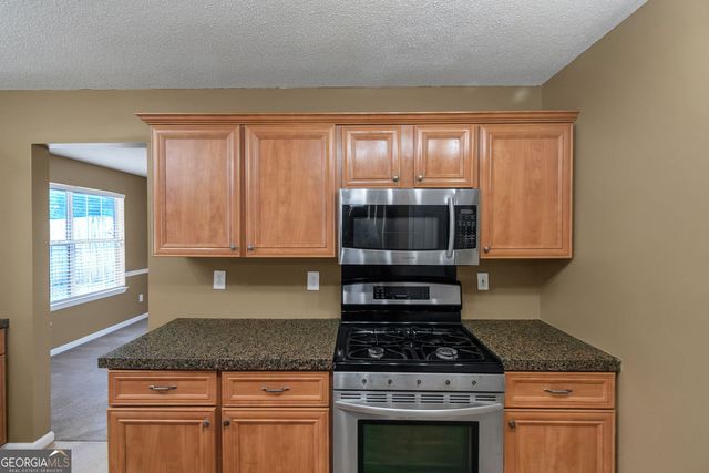 3117 Stonebridge Creek Drive, Lithonia, GA 30058