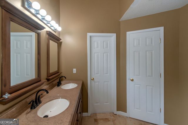3117 Stonebridge Creek Drive, Lithonia, GA 30058