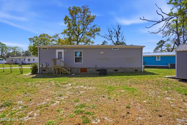 8990 Bonaparte Drive SW, Sunset Beach, NC 28468