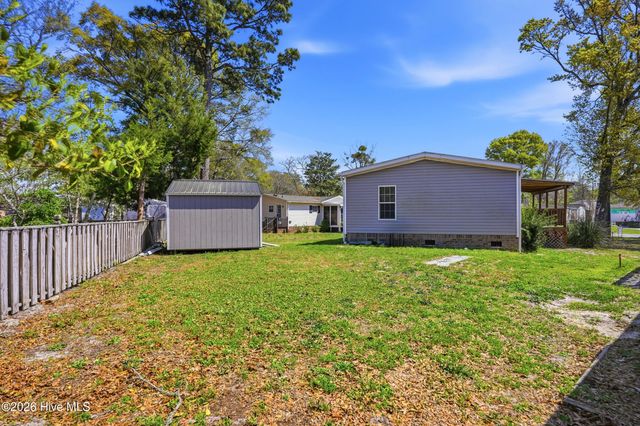 8990 Bonaparte Drive SW, Sunset Beach, NC 28468