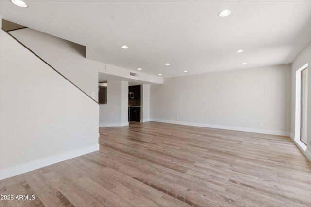 7755 E THOMAS Road 11, Scottsdale, AZ 85251