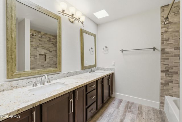 7755 E THOMAS Road 11, Scottsdale, AZ 85251
