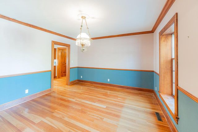 3582 Norport DRIVE, Port Washington, WI 53074
