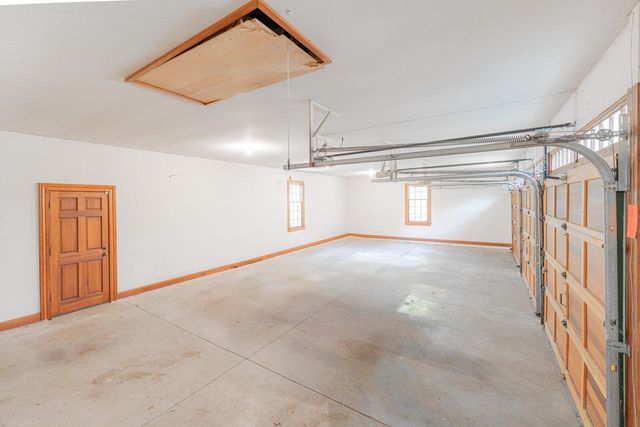 3582 Norport DRIVE, Port Washington, WI 53074