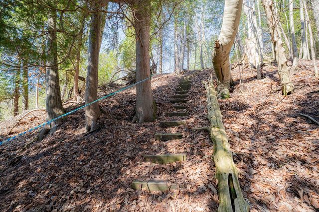 3582 Norport DRIVE, Port Washington, WI 53074