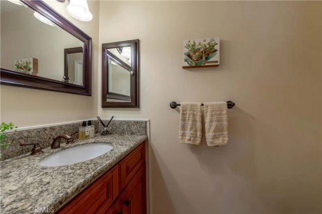 1516 W 5th Street, San Pedro, CA 90732