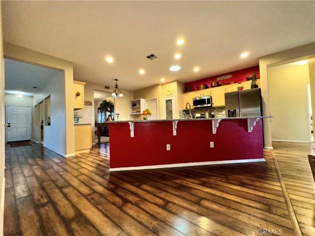 11834 Dellwood, Victorville, CA 92392