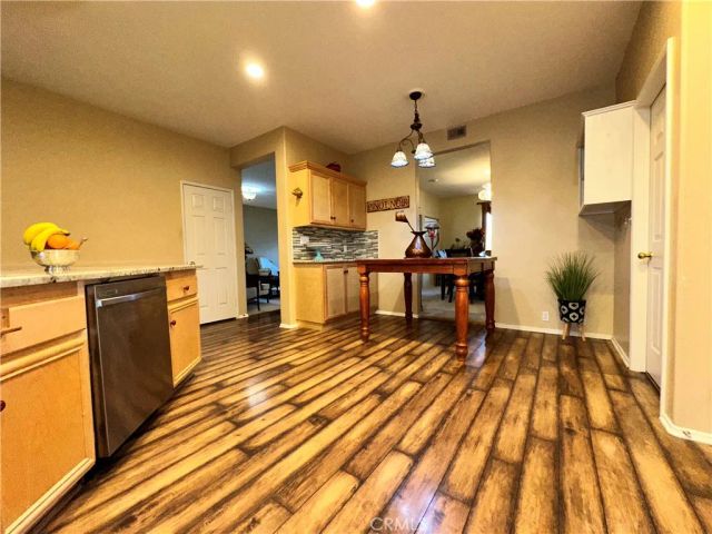 11834 Dellwood, Victorville, CA 92392