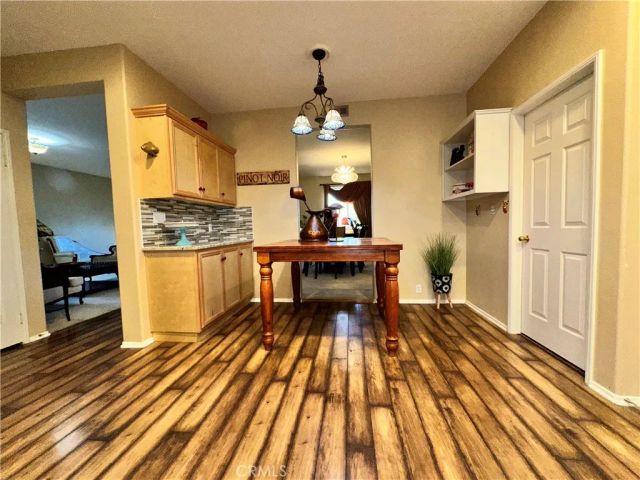 11834 Dellwood, Victorville, CA 92392