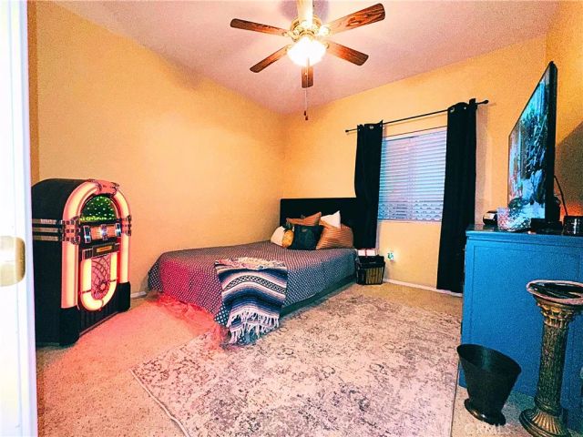 11834 Dellwood, Victorville, CA 92392