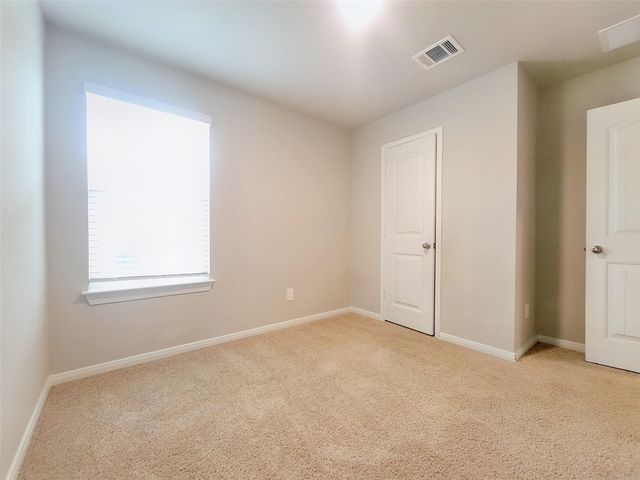 125 Solitude DR, San Marcos, TX 78666