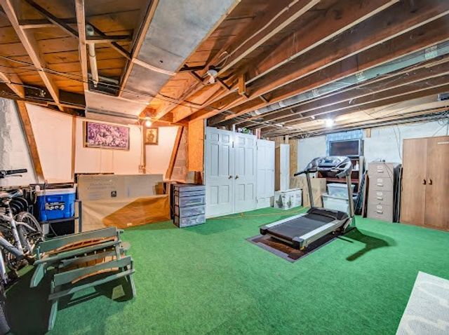 710 CONNECTICUT Drive, Erie, PA 16505