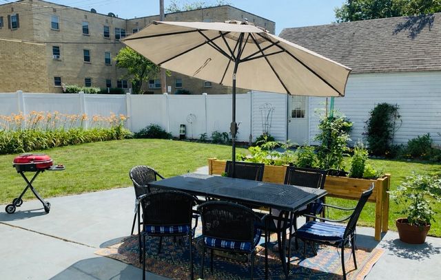 710 CONNECTICUT Drive, Erie, PA 16505