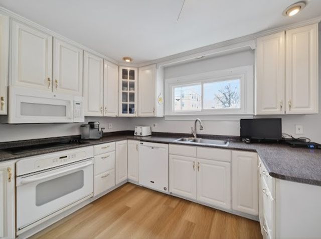 710 CONNECTICUT Drive, Erie, PA 16505