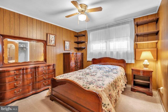 2113 EMERSON ST, Philadelphia, PA 19152