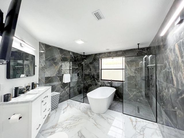 2060 Amesbury Circle, Wellington, FL 33414