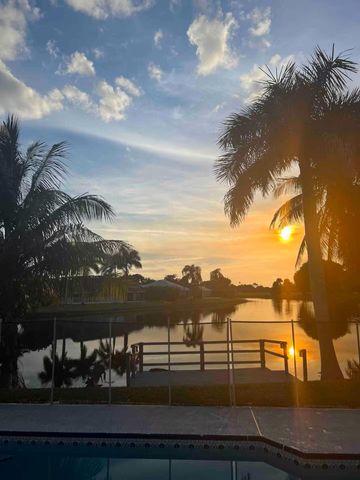 2060 Amesbury Circle, Wellington, FL 33414
