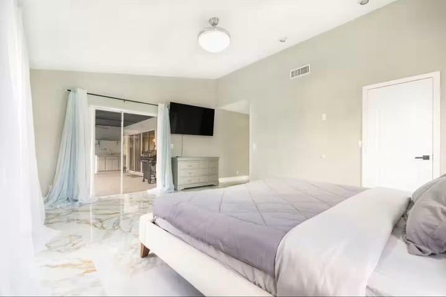 2060 Amesbury Circle, Wellington, FL 33414