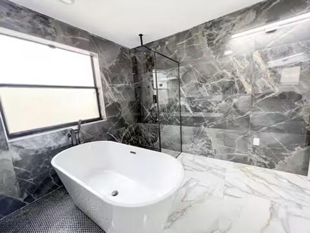 2060 Amesbury Circle, Wellington, FL 33414